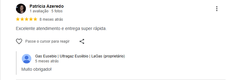 Captura da avaliação de Patrícia Azeredo no Google, com cinco estrelas.